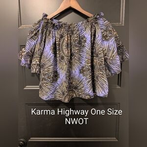 NWOT Karma Highway Flutter Top